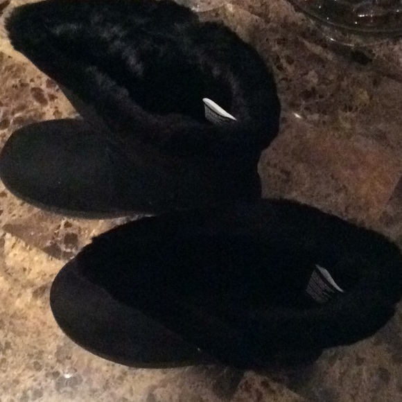 Air walk size 5  New - Picture 4 of 7